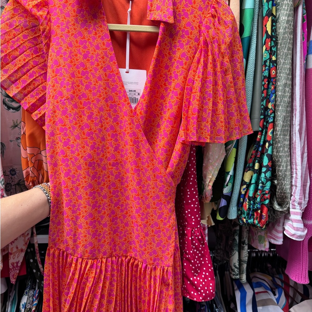 NWT Alexis for Target Orange Pink Floral Print Wrap Flutter Dress size XS new - Picture 4 of 5